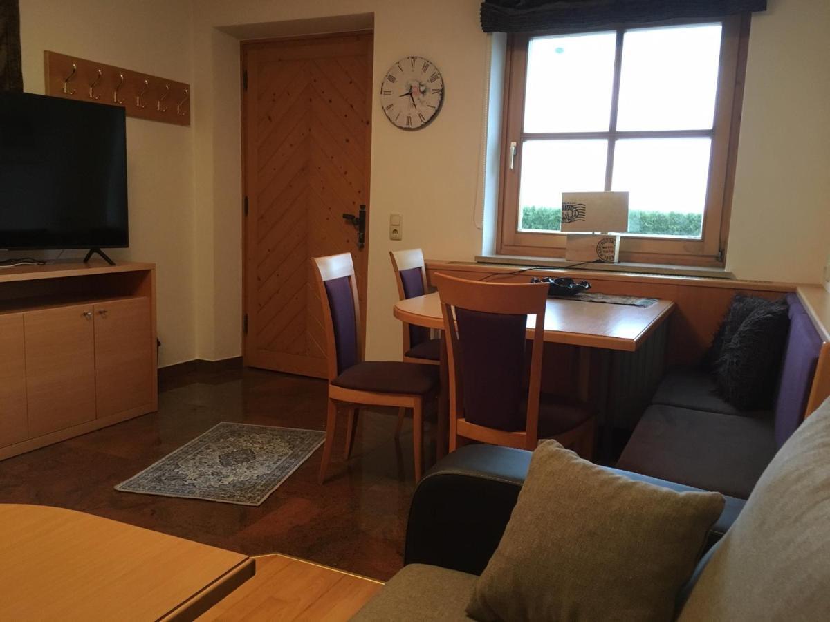 Apartamento Haus Christina Sankt Johann im Pongau Exterior foto